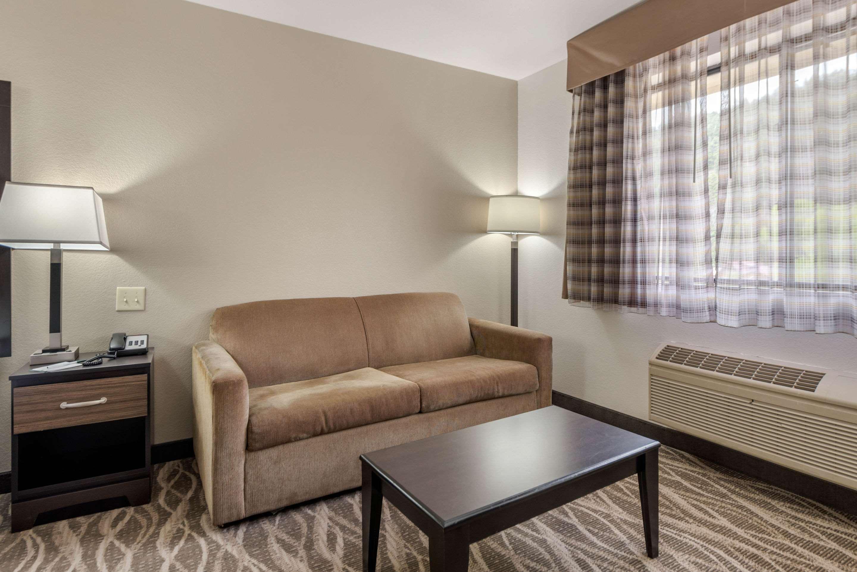 Quality Inn & Suites Саут-Форк Экстерьер фото